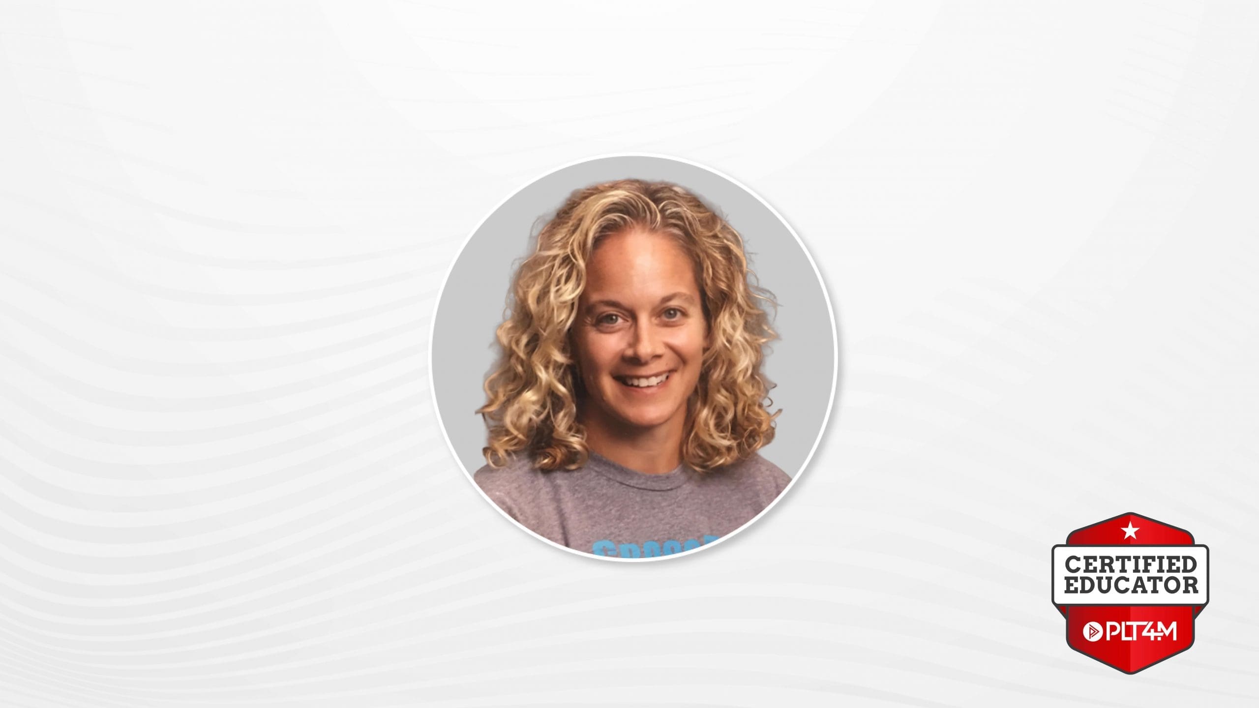 kelly snyder headshot